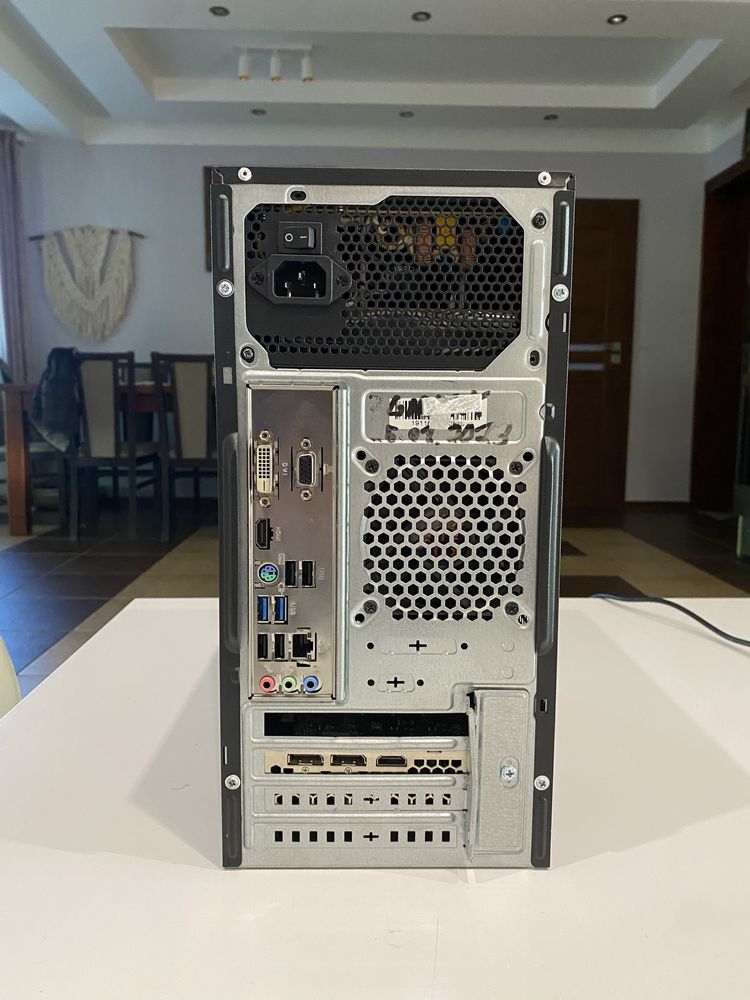 Komputer PC do gier do pracy gtx 1650 i3 512gb SSD Kingston Asrock RGB