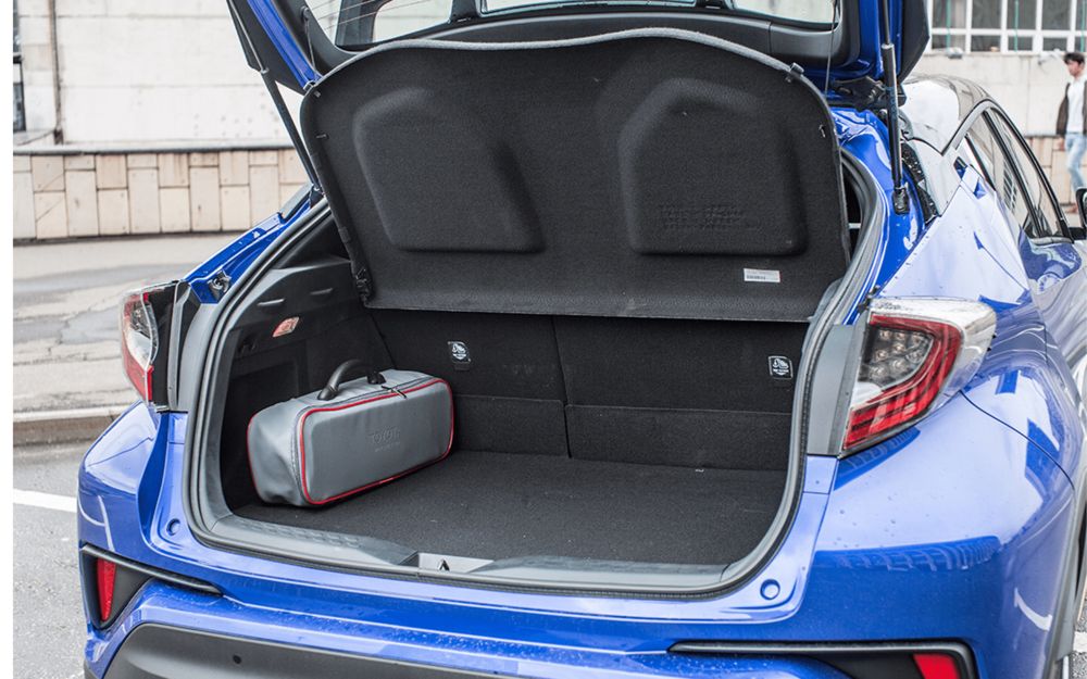 TOYOTA C-HR CHR Полка багажника 64330-F4010-C1