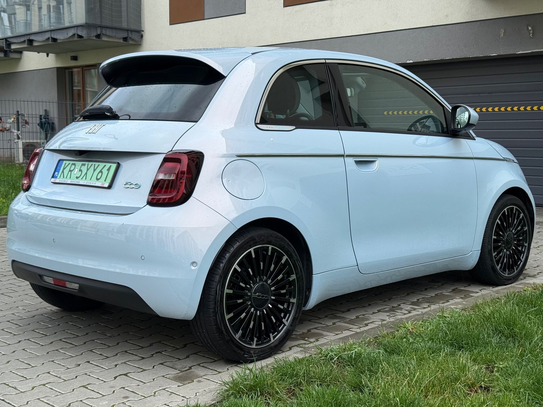 Fiat 500e Pierwszy właściciel, przejęcie leasingu, La Prima w wyjątkowym kolorze