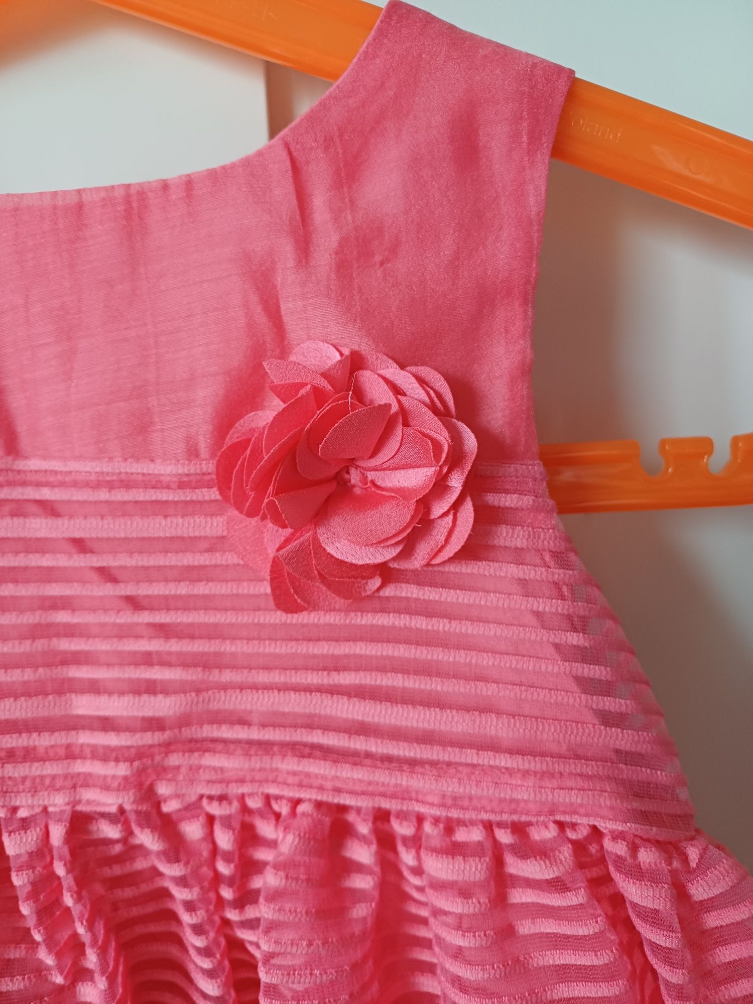 Sukieneczka h&m dla dziewczynki róż.68