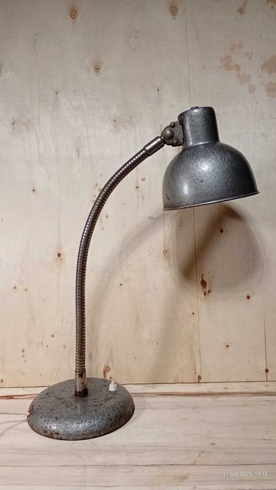 Lampka biurkowa warsztatowa