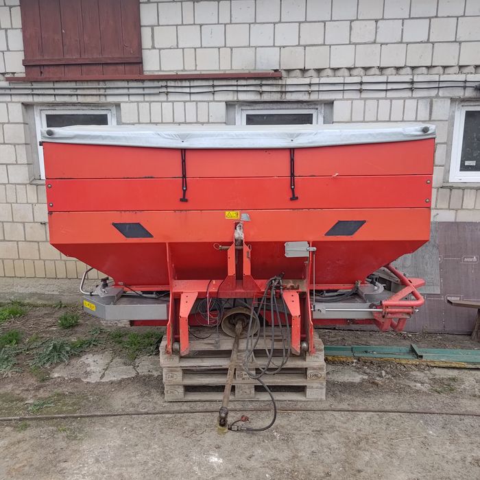 Rozsiewacz nawozów RAUCH Alpha 1131