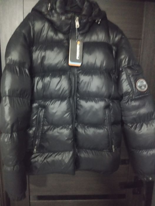 Куртка чоловіча  зимова тепла хороша якісьть