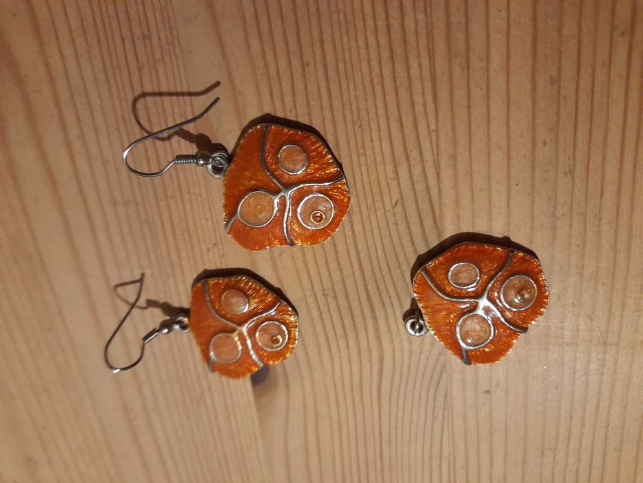 Kolczyki i zawieszka z masą perłową (pomarańczowe)