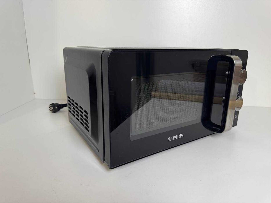 Severin MW 7886 kuchenka mikrofalowa wolnostojąca, 700W, 17L