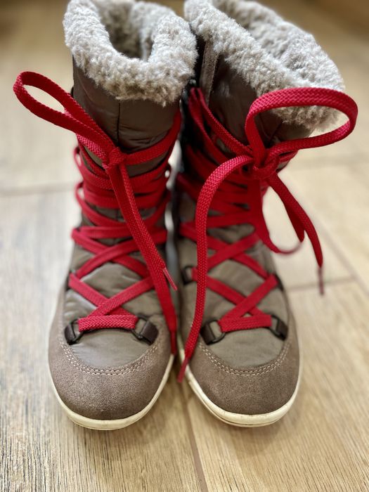 Чоботи зимові (сапоги,ботинки)