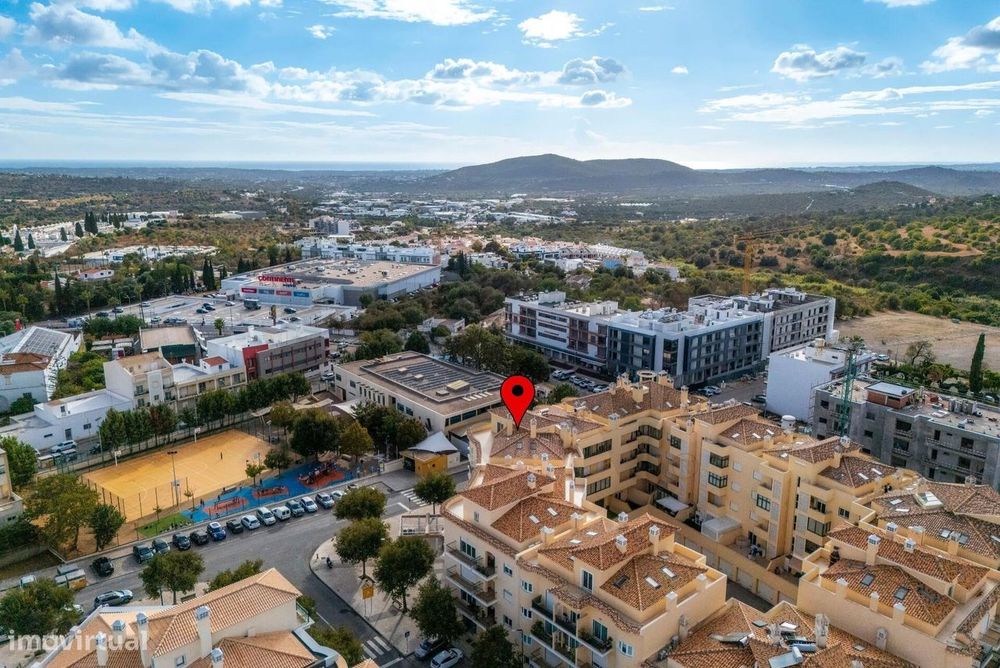 Apartamento T1 em Loulé com garagem elevador e 2 arrecadações