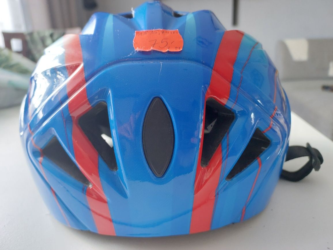 Kask ochronny i ochraniacze ochronne