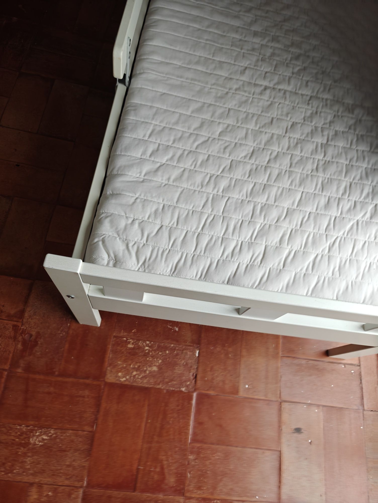 Cama criança IKEA KRITTER