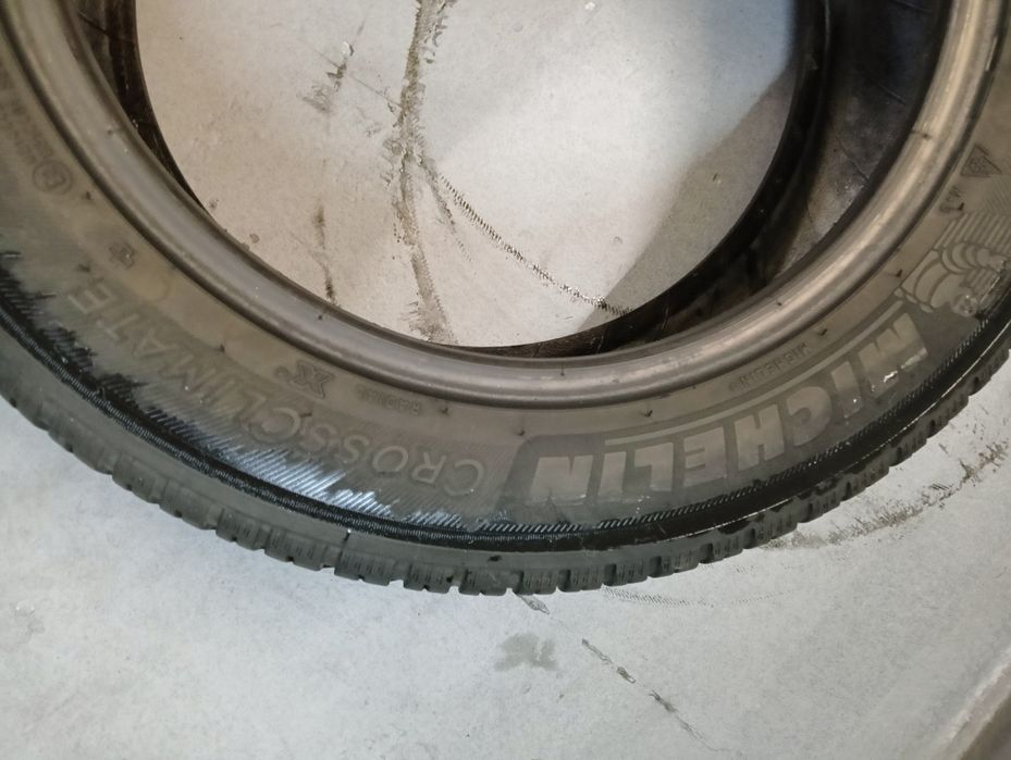 Sprzedam opony całoroczne, wielosezon 185/60/15 Michelin