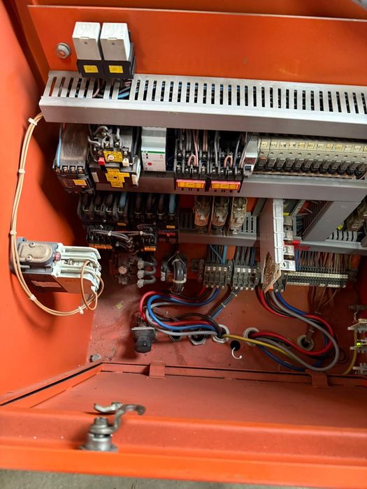 Agregat prądotwórczy 30 kVA 43A KW