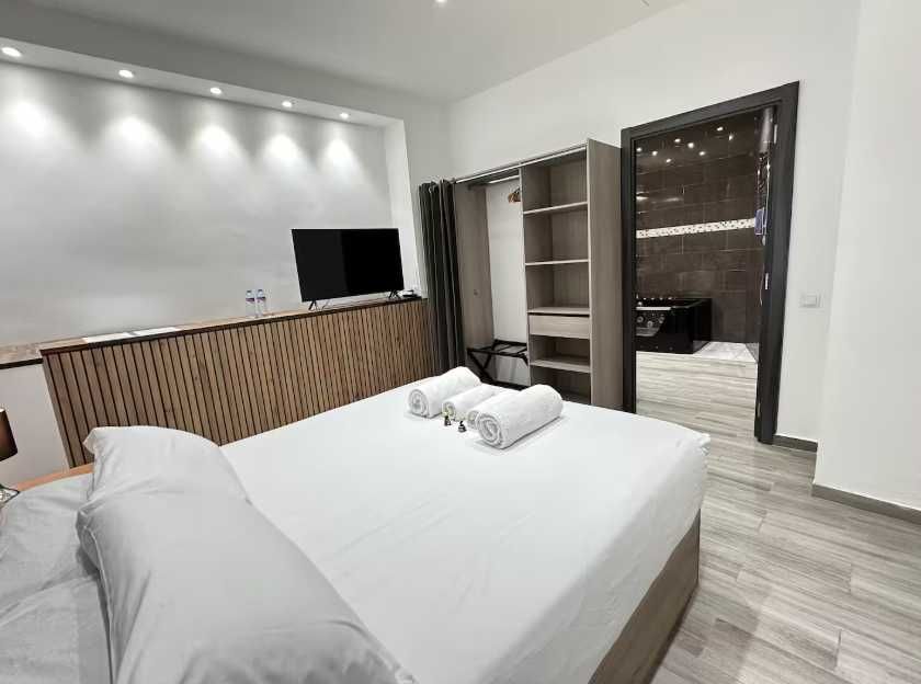 JACUZZI Apartament tylko dla Państwa w centrum