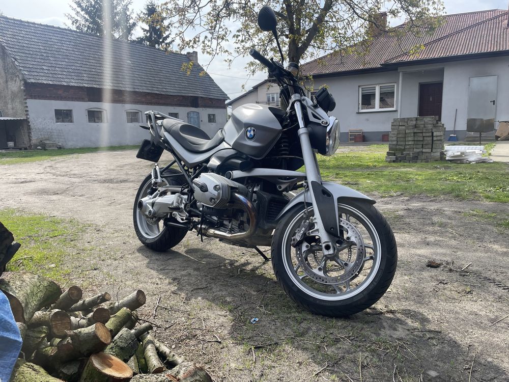 BMW R1200 r naked bokser