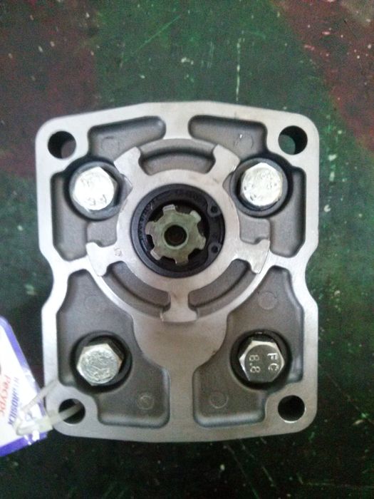 Насос НШ 10М-3 правий