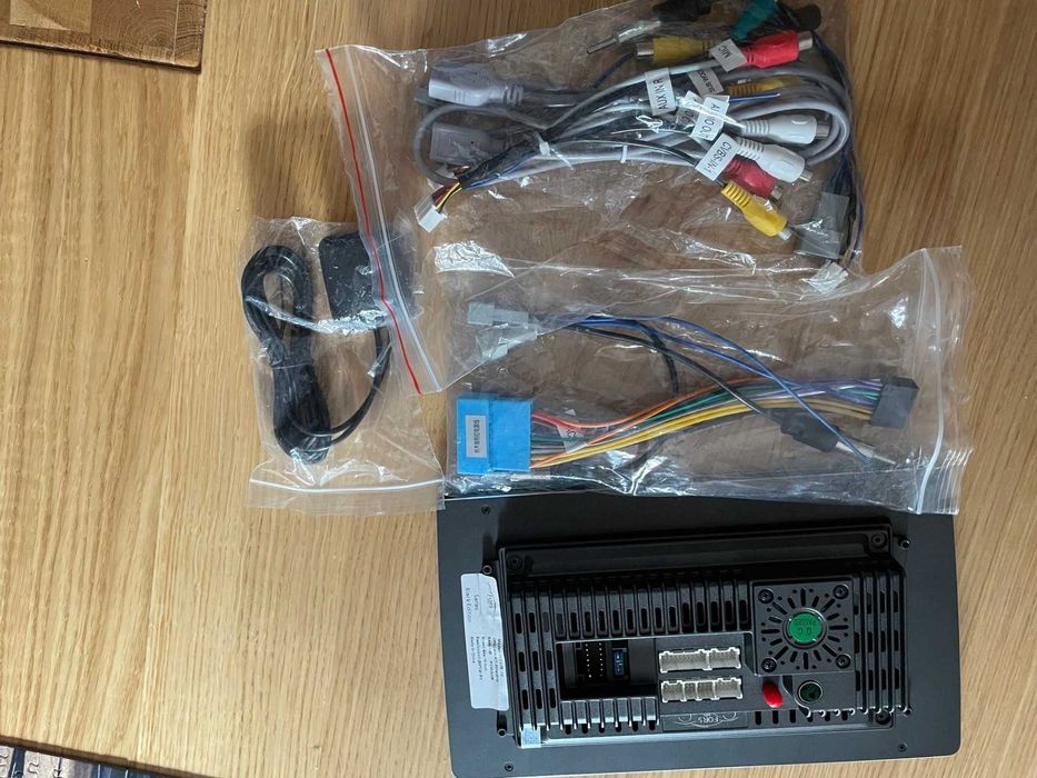 Radio ANDROID 10' Suzuki Swift od 2004 do 2010