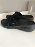 Женкие шлепанцы Skechers
