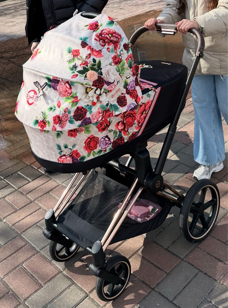 Візочок Cybex Priam Spring Blossom 3в1