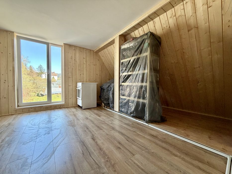 Продаж 2-кім квартири в центрі курорту Східниця