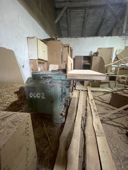 Продаж деревообробних станків