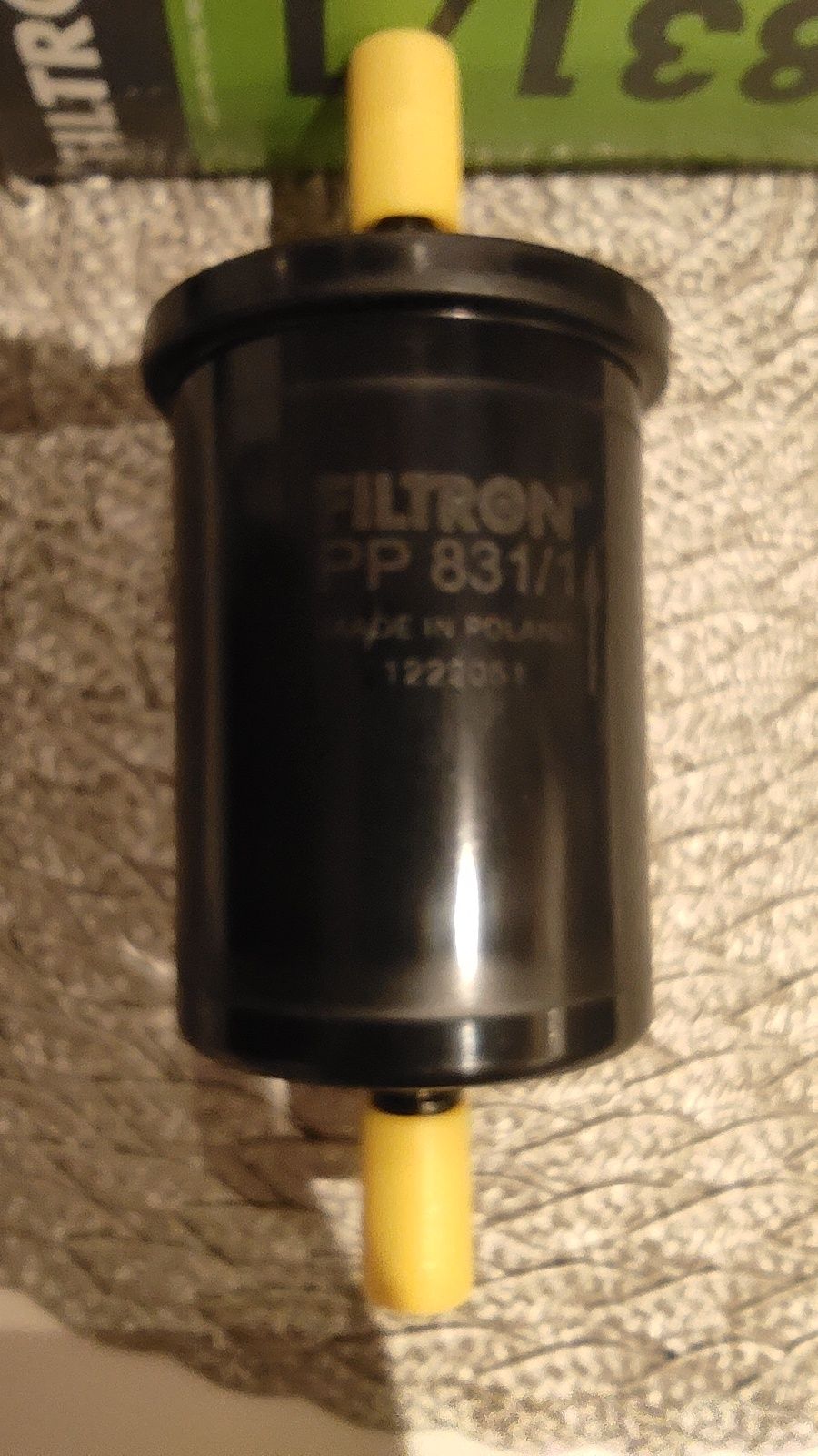 Фільтр палива Filtron PP 831/1