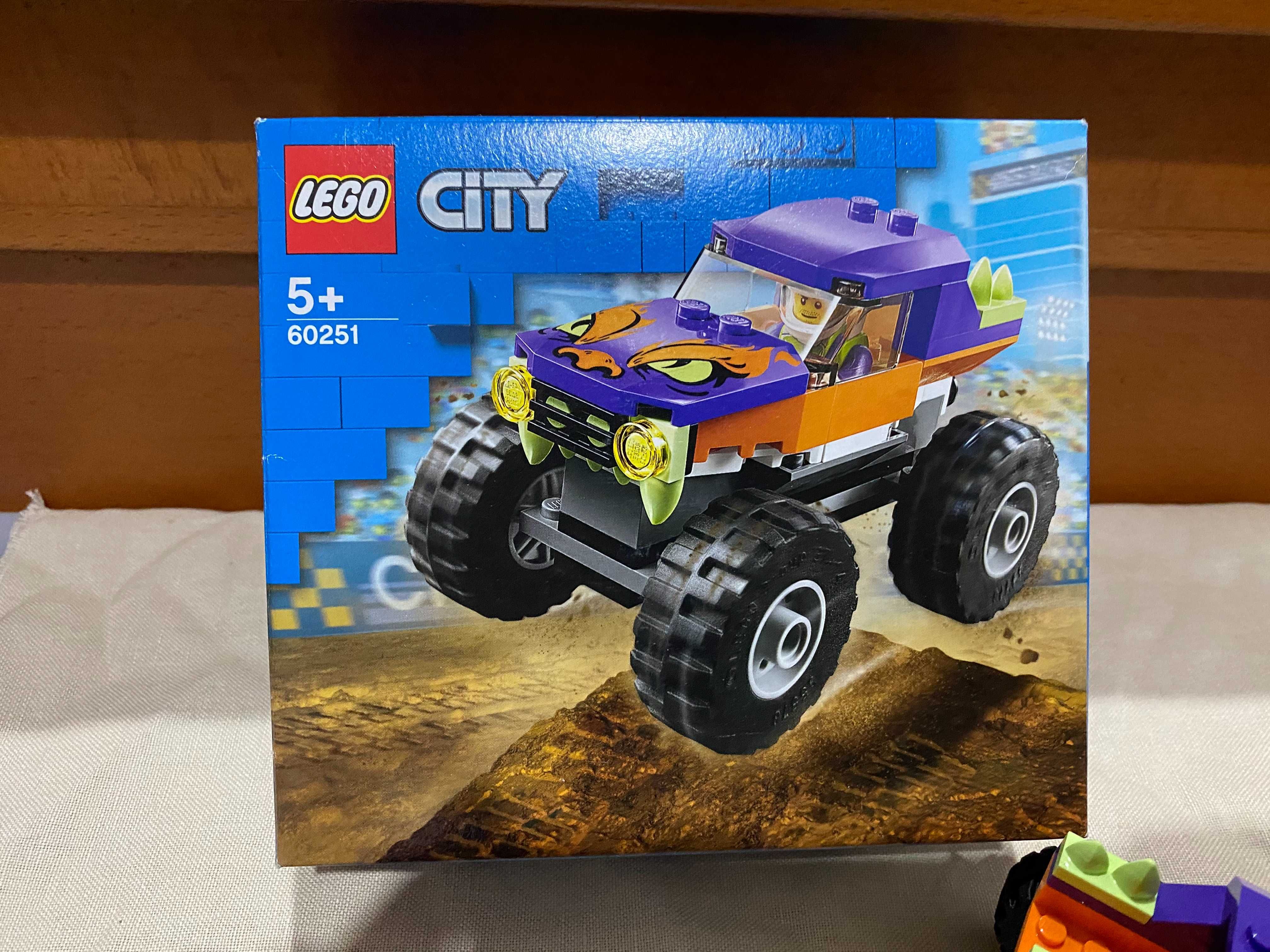 Lego City - Modelo 60251 **Descontinuado**