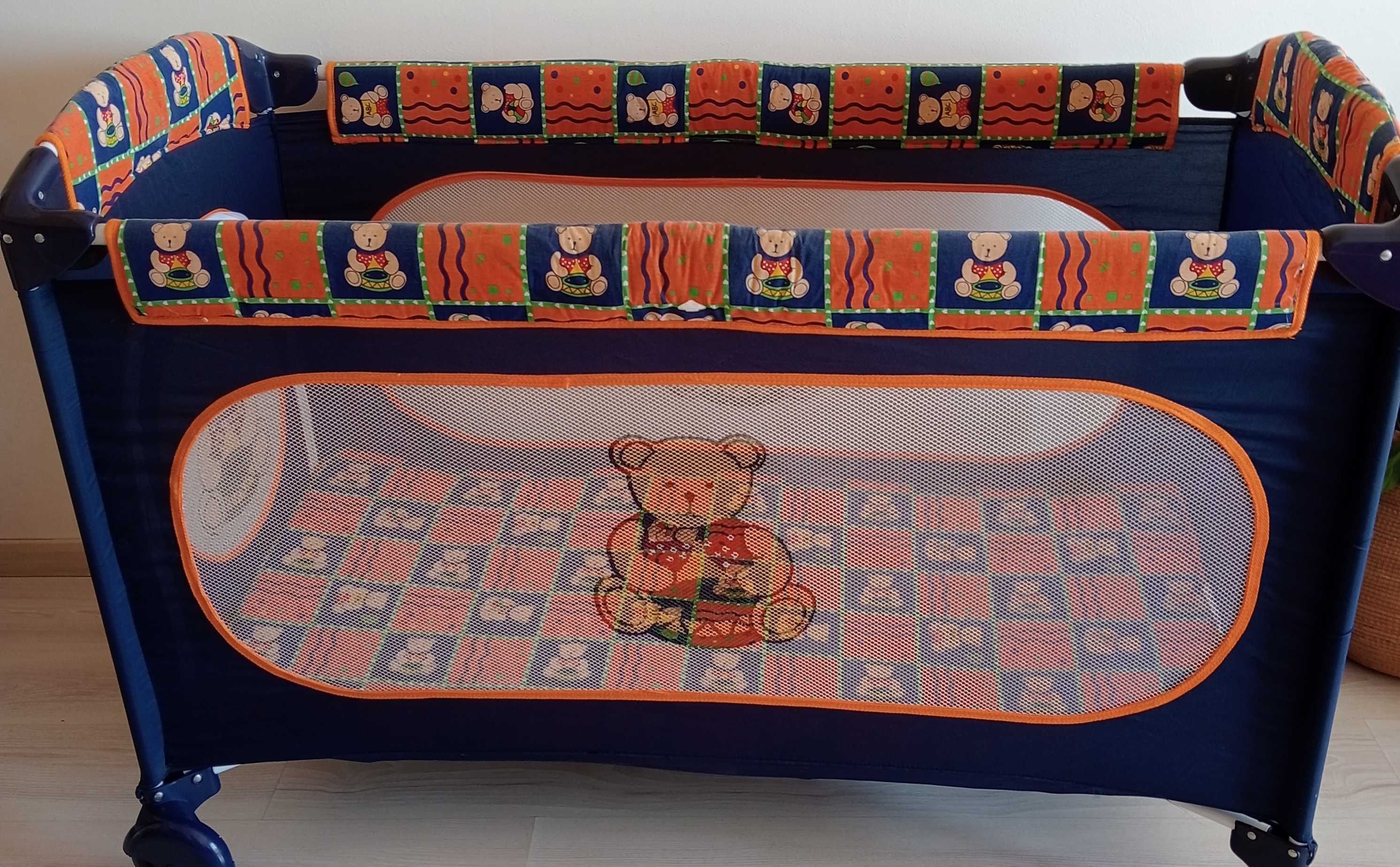 Cama de criança/bebé dobrável