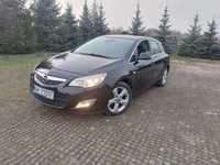 Opel Astra Opel Astra J Cosmo 1.7cdti 125KM