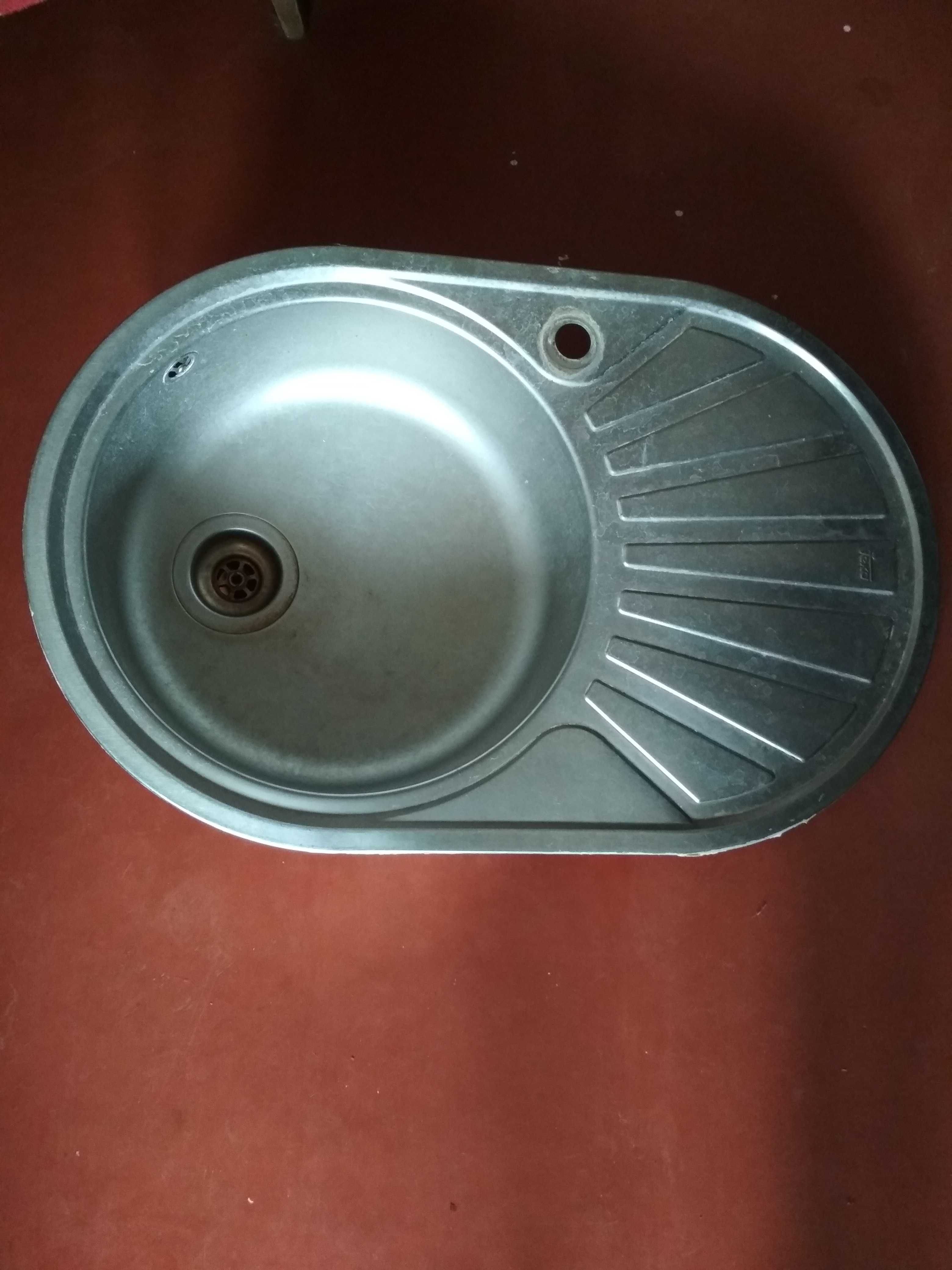 Мойка из нержавейки Teka,Испания,разм.77х50х17,5(глуб.),диаметр 41 см.