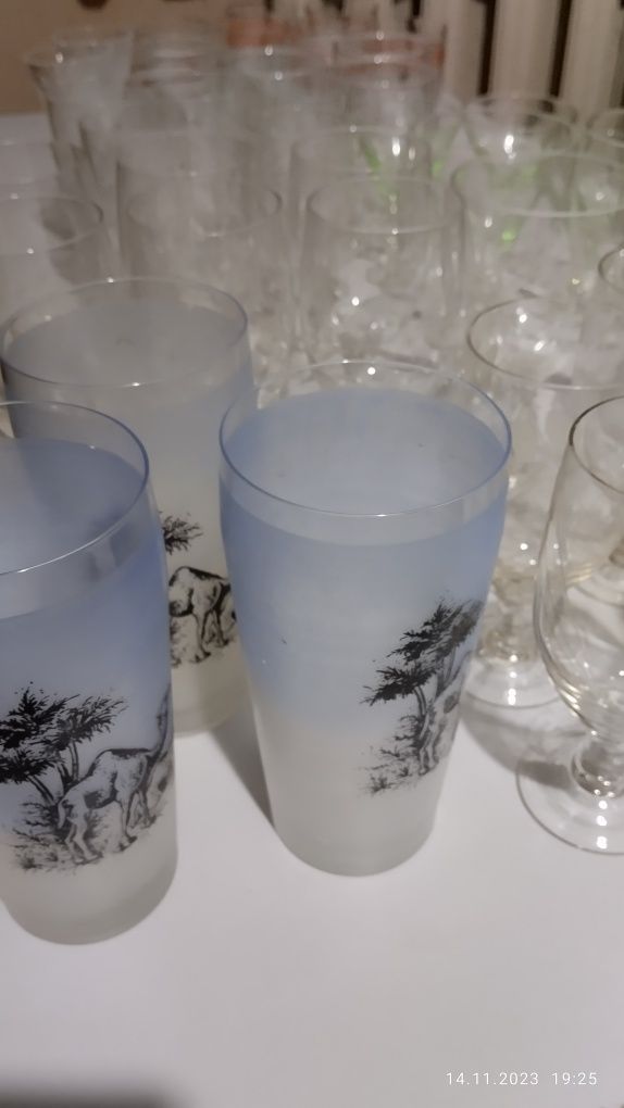 Скляні фужери, рюмки , стакани  часів СРСР