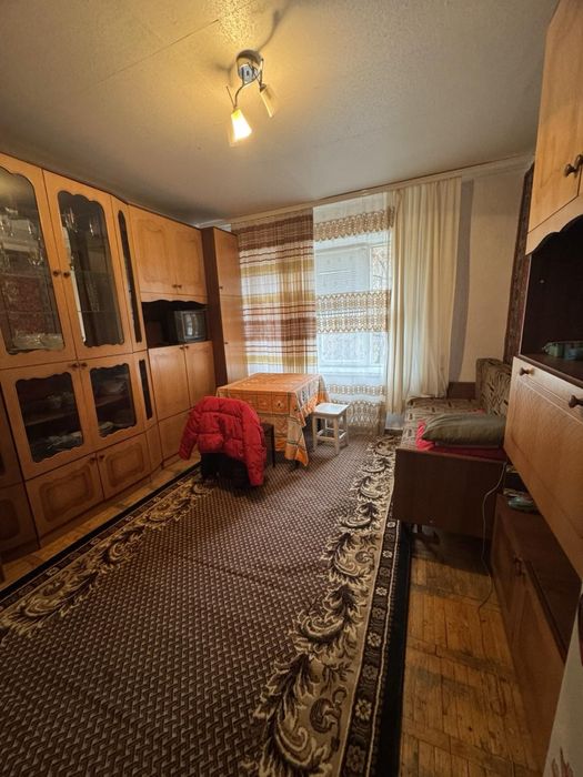 Кімната в сімейному гуртожинку здам