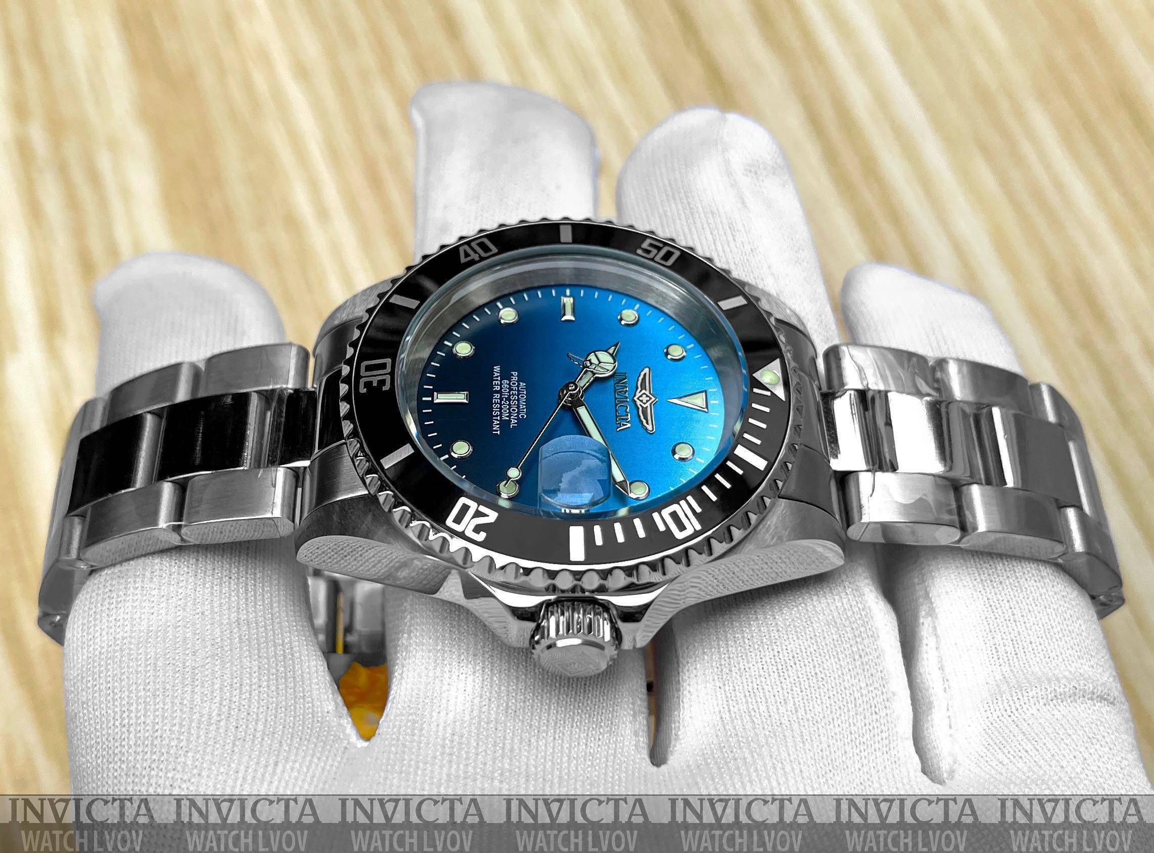 Мужские часы Invicta 35844 Pro Diver Automatic 40 мм. Gradient Blue