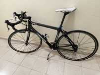 Bicicleta Goka carbono
