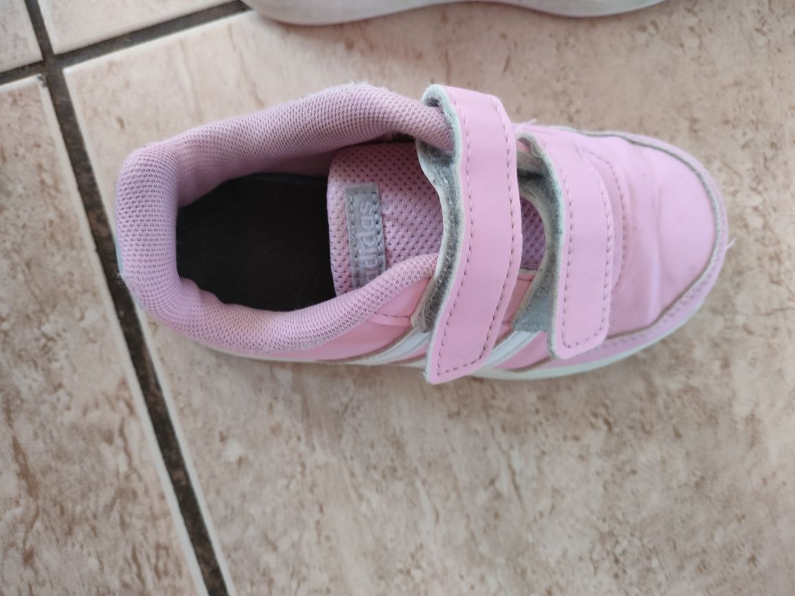 Buty adidas dla dziewczynki rozmiar 26