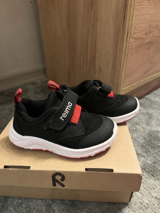 Кросівки reima 22
