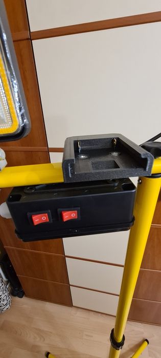 LED, statyw 160cm, do akumulatorów Metabo, Bosch, Wurth, Makita