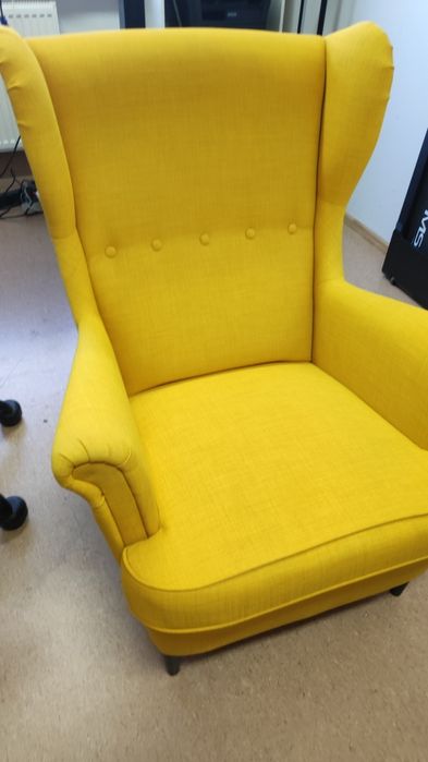 Fotel Uszak Ikea żółty