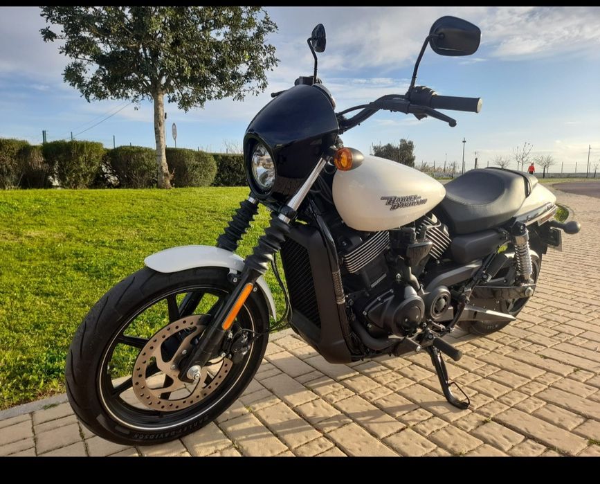 Harley davidson street 750
