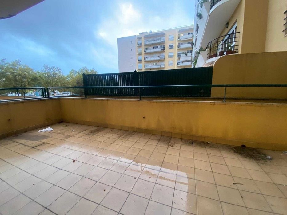 Arrenda-se Apartamento T1 no Vale das Flores, Coimbra