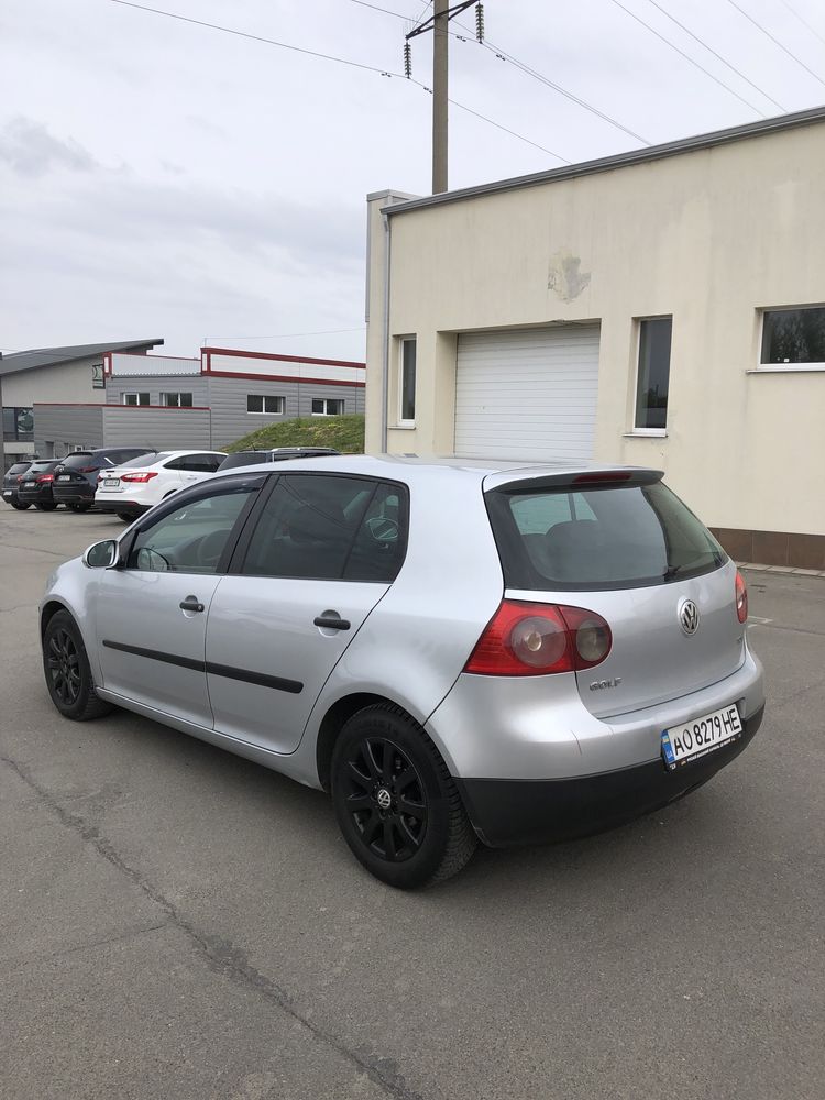 Volkswagen golf 5 1.9