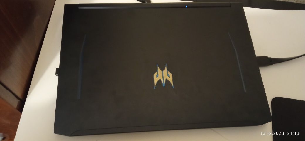 Продам ноутбук Acer Predator Helios 300