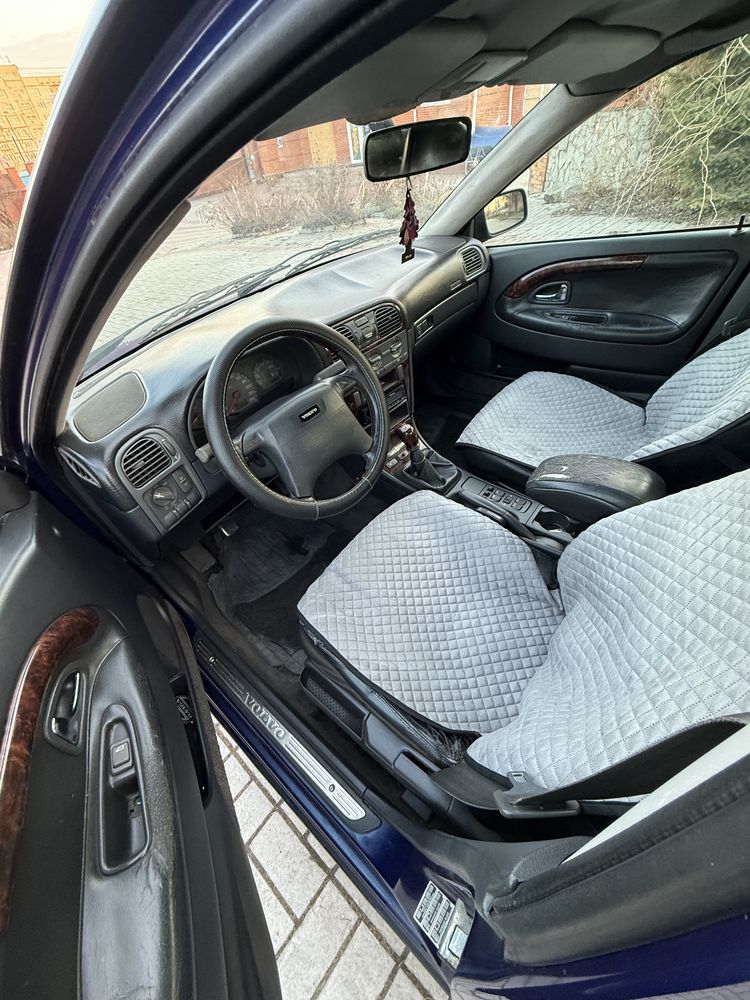 Volvo S40 2.0 бенз