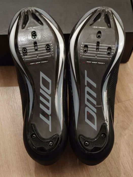 Sapatos de estrada DMT KR3