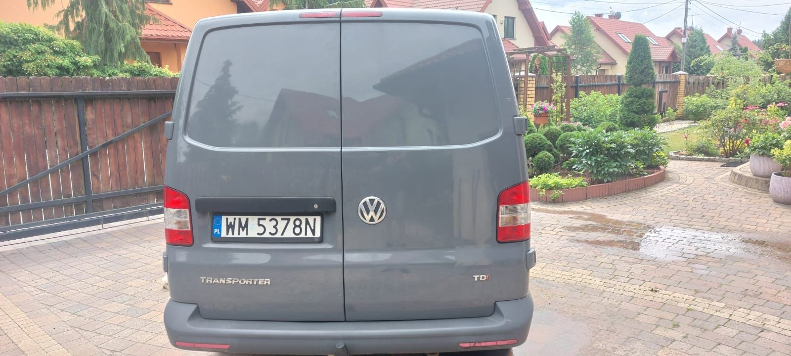 Sprzedam Volkswagen T5 polift, 2.0TDI, 140KM