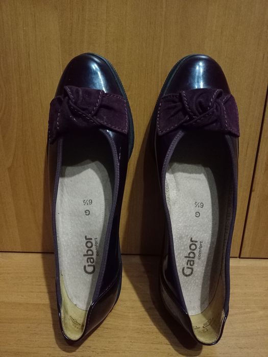 Туфли женские бордовые Gabor