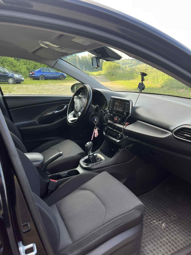 Hyundai i30 czarny