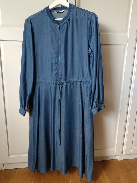 Sukienka firmy Tatuum