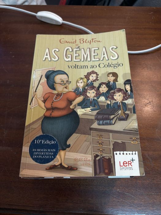 Livros: as gémeas