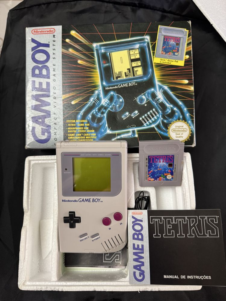 Game boy com caixa