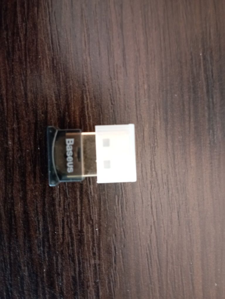 USB Bluetooth адаптер BASEUS для ПК.