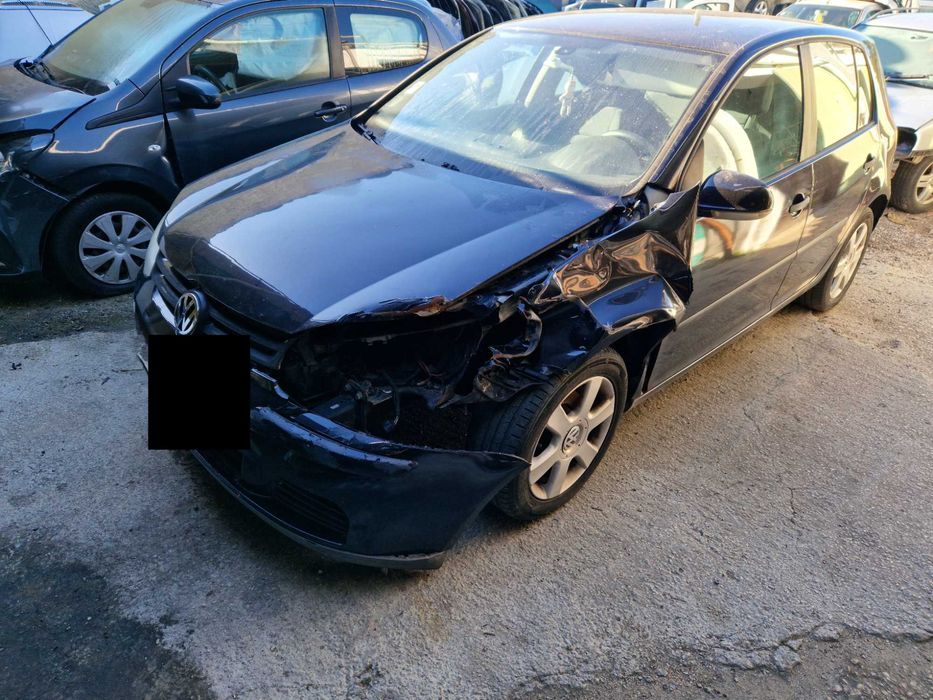 VW Golf 5 para peças